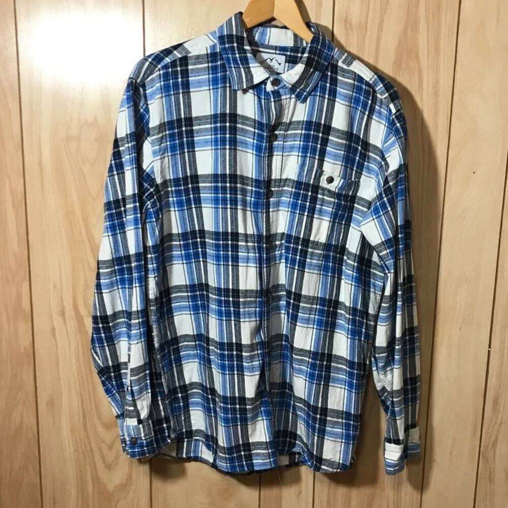 Blue Mountain Plaid Collared Long Sleeve Flannel Shirt MD